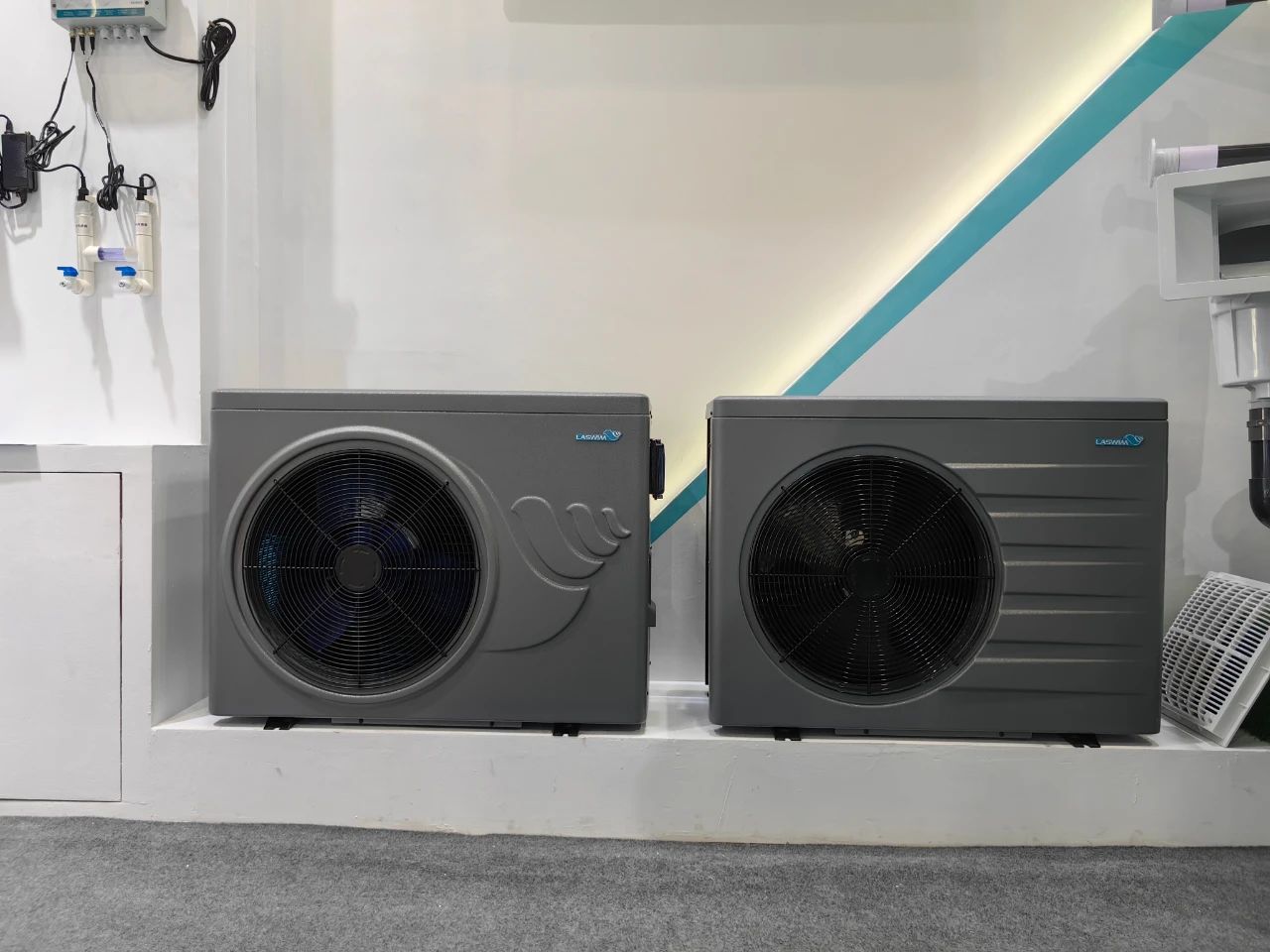 Premium系列家庭泳池专用热泵.jpg Premium系列家庭泳池专用热泵.jpg