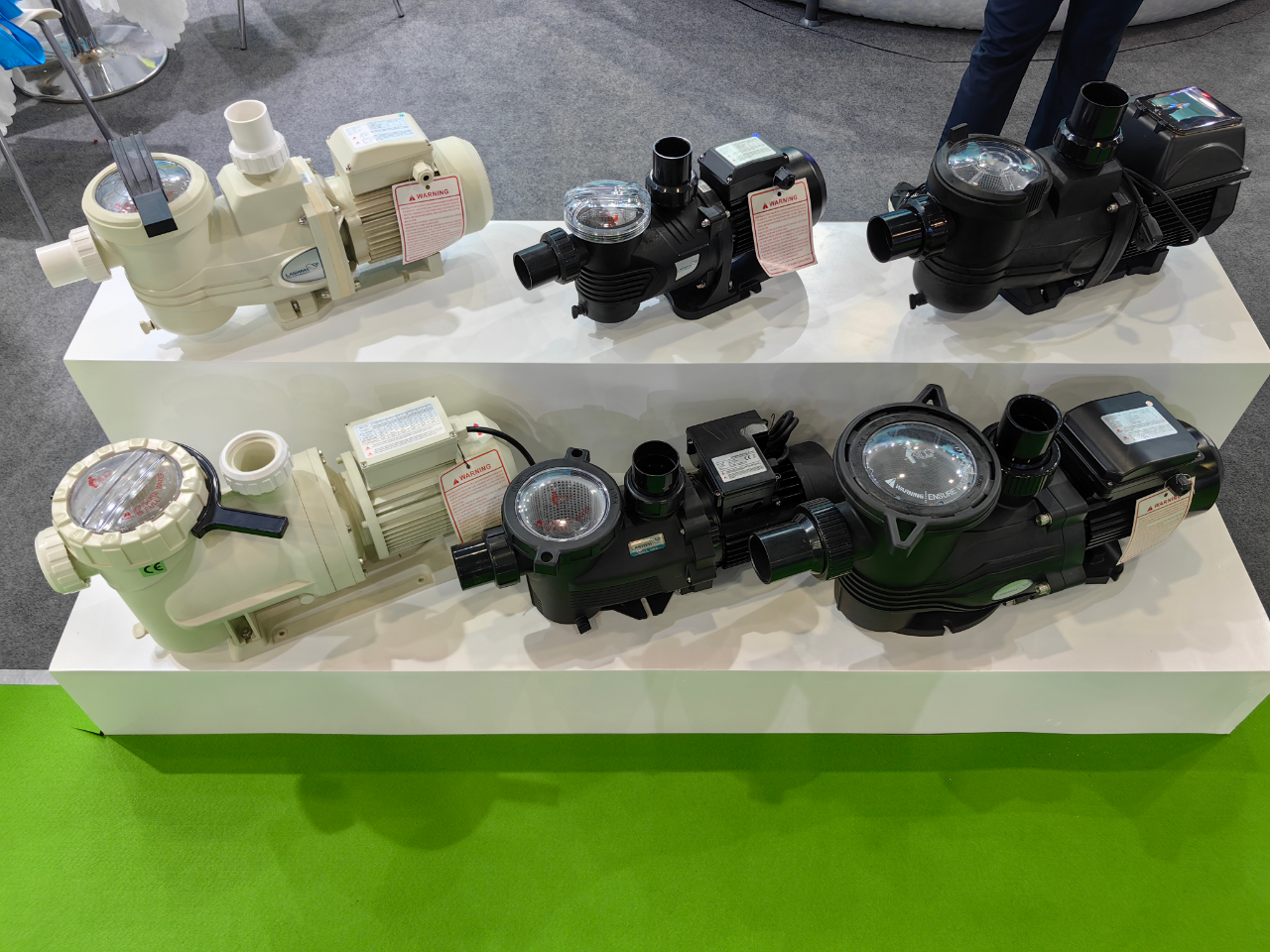 水泵设备.jpg 水泵设备.jpg