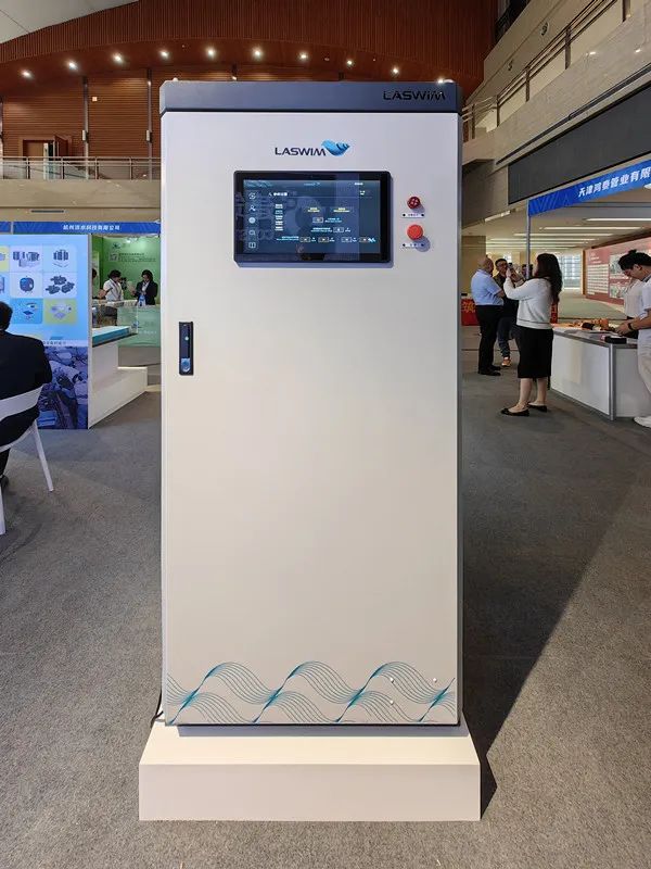 智能控制中枢.jpg 智能控制中枢.jpg