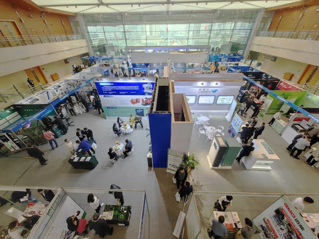 展会现场.jpg 展会现场.jpg
