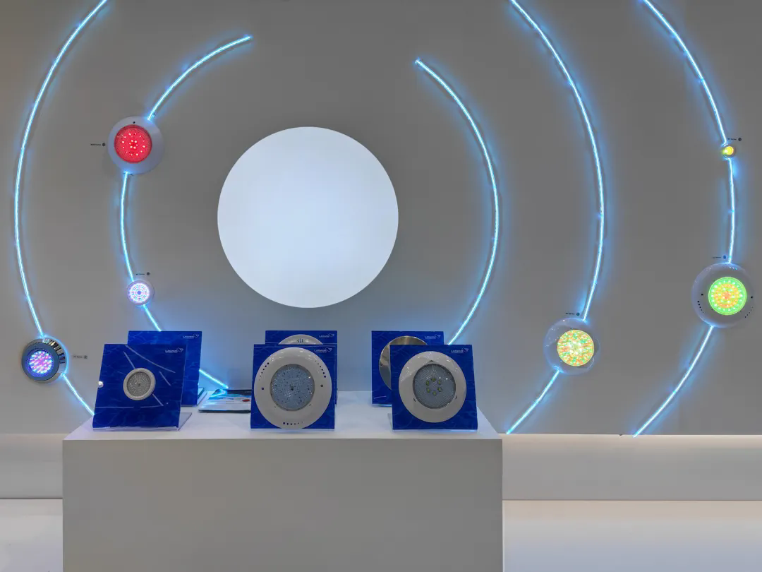 水下灯.webp (1).png 水下灯.webp (1).png